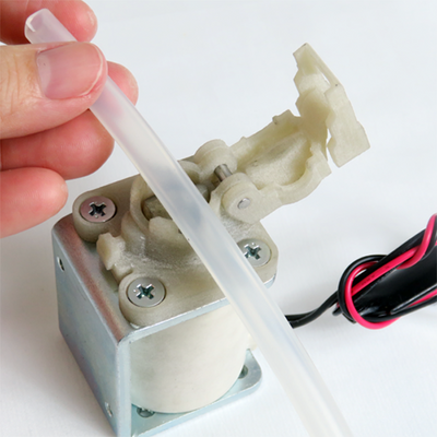 Pinch Valve with Easy Tubing Replacement Mechanism